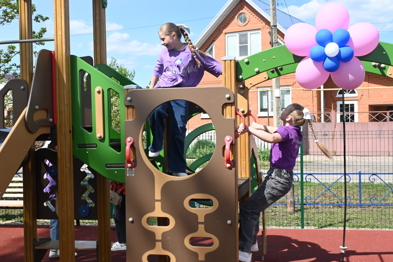 Открытие новых детских спортивно-игровых площадок в с. Ковылено и п.Чернянка!.