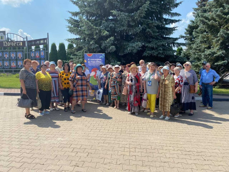 Жители Алексеевского городского округа посетили Чернянский район..