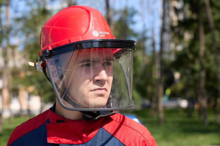 Студенческий отряд завершил работу на объектах Белгородэнерго.